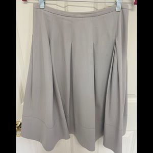 Burberry flowy skirt in gray sz 38 European, 4-6